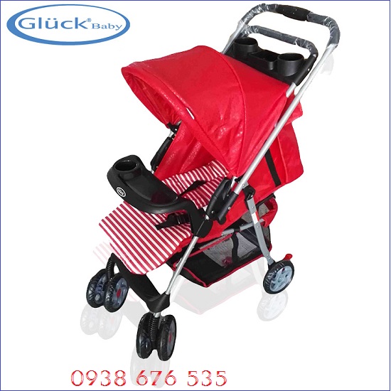 Xe đẩy em bé Gluck C8M (giá bán: 1.577.000 VNĐ)